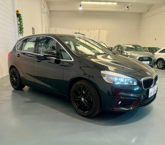 BMW 218 d Active Tourer*XENO LED,NAVI,PELLE,BAULE ELETTRIC Immagine 2