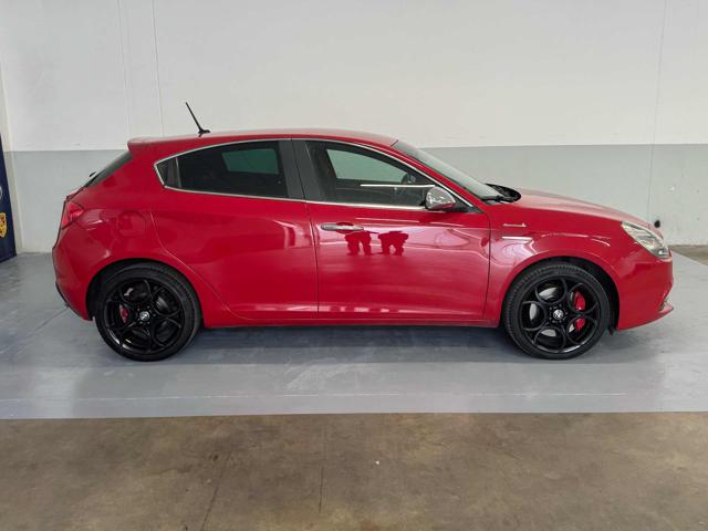 ALFA ROMEO Giulietta 2.0 JTDM 175CV TCT EXCLUSIVE Immagine 4