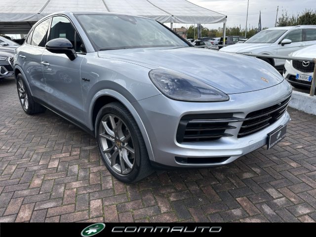 PORSCHE Cayenne Coupé 3.0 V6 E-Hybrid Immagine 1