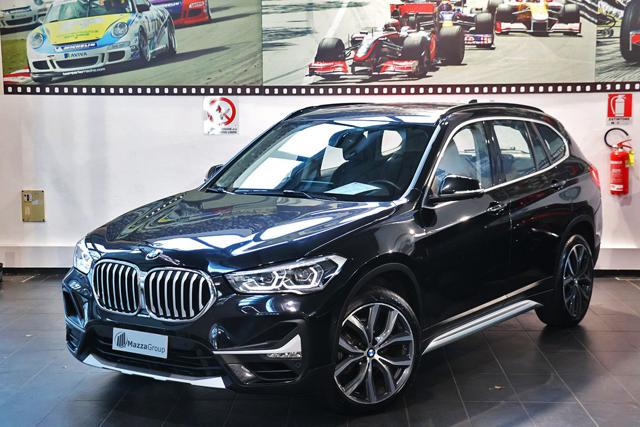 BMW X1 Black metallized