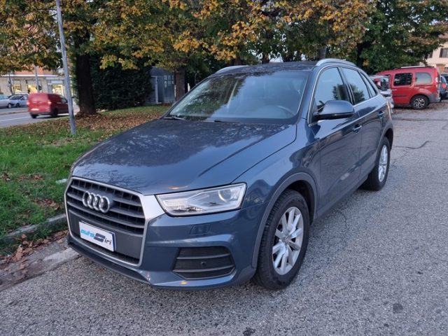 AUDI Q3 2.0 TDI 150 CV S tronic Business Immagine 3