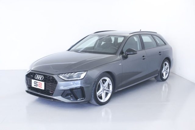 AUDI A4 Avant 40 TDI quattro S tronic S line edition Immagine 0