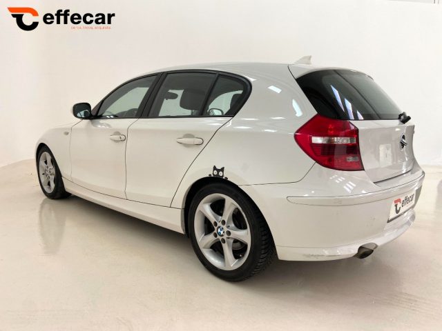 BMW 116 d 2.0 116CV cat 5 porte Futura DPF Immagine 3