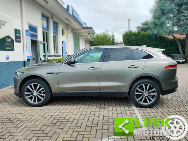 JAGUAR F-Pace 2.0 D 240 CV AWD aut. Prestige Immagine 3