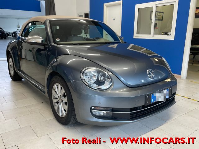 VOLKSWAGEN Maggiolino Cabrio 1.2 TSI Design Immagine 0