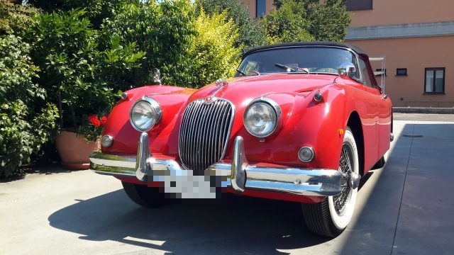 JAGUAR XK Rosso pastello