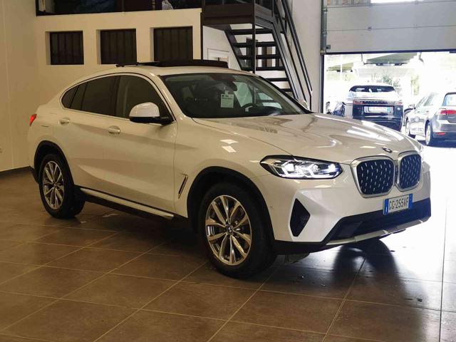 BMW X4 xDrive20d 48V Immagine 2