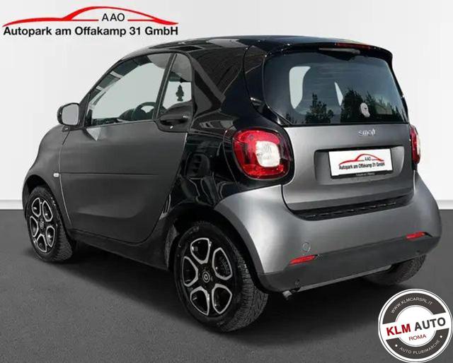 SMART ForTwo 70 1.0 twinamic Passion + garanzia Immagine 3