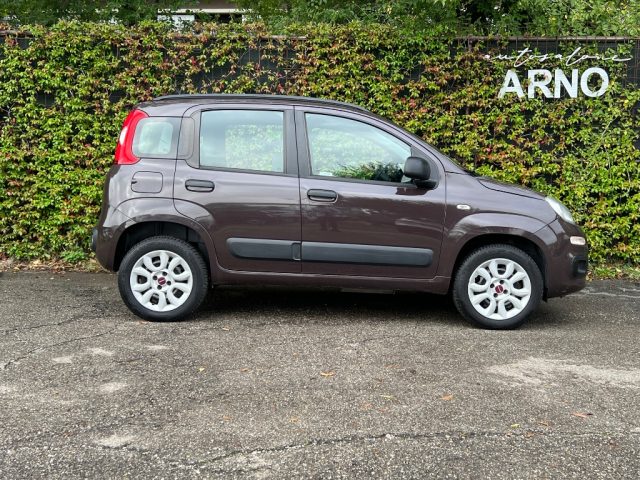 FIAT Panda 0.9 TwinAir Turbo Natural Power Lounge Immagine 4