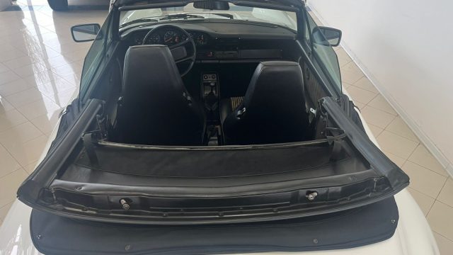 PORSCHE 911 CARRERA 3.2 CABRIOLET - foto 31