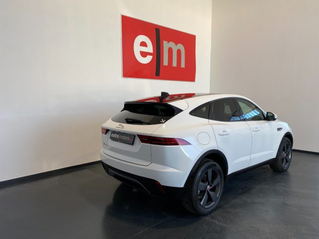 JAGUAR E-Pace 2.0D S AUT. 4WD Immagine 3