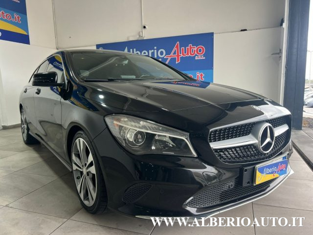 MERCEDES-BENZ CLA 200 d Premium Immagine 2