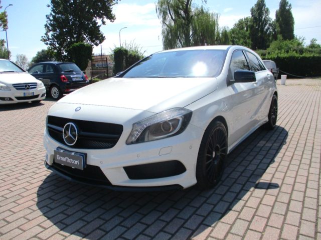 MERCEDES-BENZ A 220 CDI Automatic Premium Euro6/19"/Xeno Immagine 1