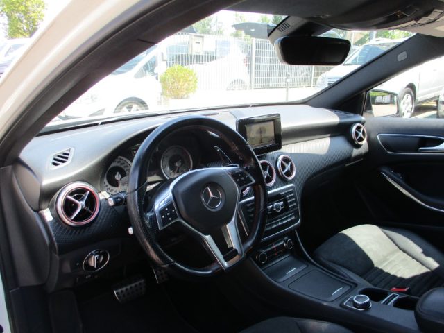 MERCEDES-BENZ A 220 CDI Automatic Premium Euro6/19"/Xeno Immagine 4