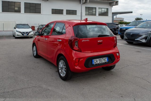 KIA Picanto 1.0 12V 5 porte AMT Urban Immagine 4