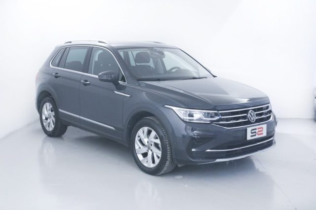 VOLKSWAGEN Tiguan 2.0 TDI 150CV SCR DSG 4MOTION Elegance Fari Matrix Immagine 3