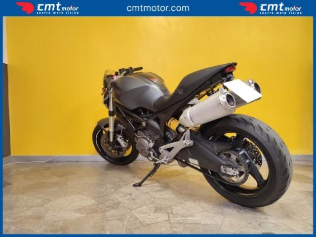 DUCATI Monster 696 Garantita e Finanziabile Immagine 3