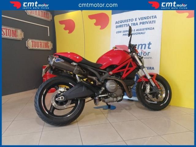 DUCATI Monster 696 Garantita e Finanziabile Immagine 3