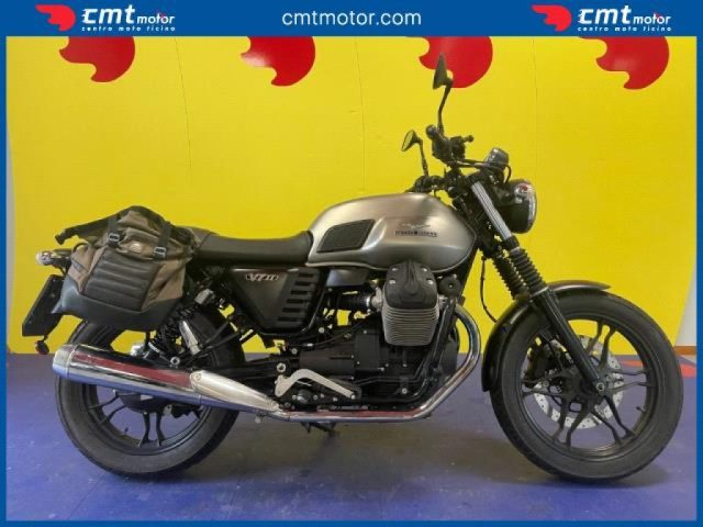 MOTO GUZZI V7 Garantita e Finanziabile Immagine 0