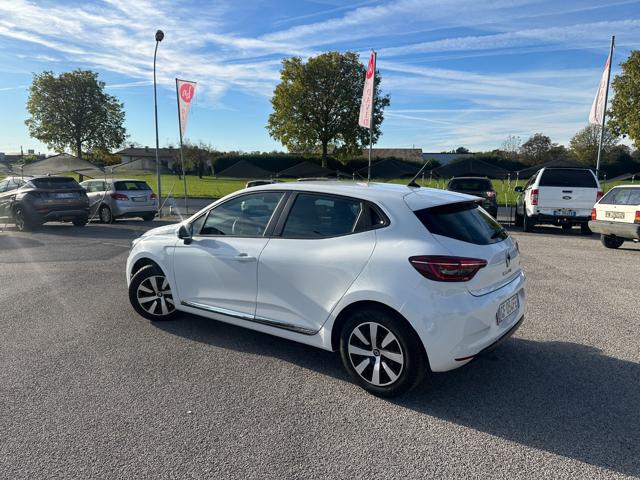 RENAULT Clio Full Hybrid E-Tech 140 CV 5 porte E-Tech Immagine 2