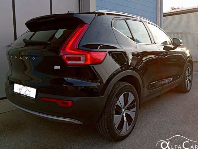 VOLVO XC40 T5 Recharge Plug-in Hybrid Inscription Expression Immagine 1