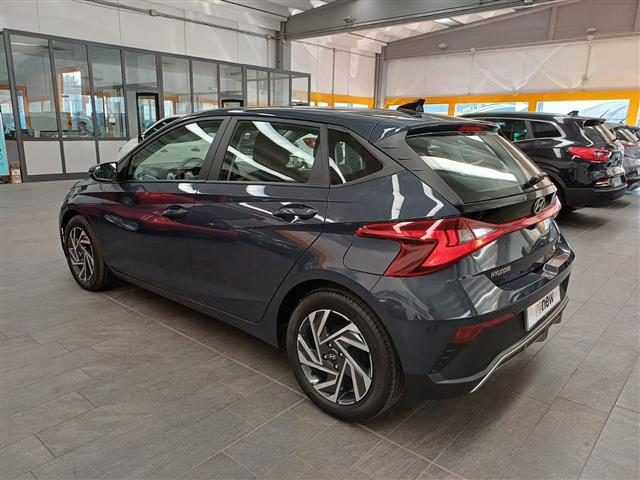 HYUNDAI i20 1.2 Connectline Immagine 2