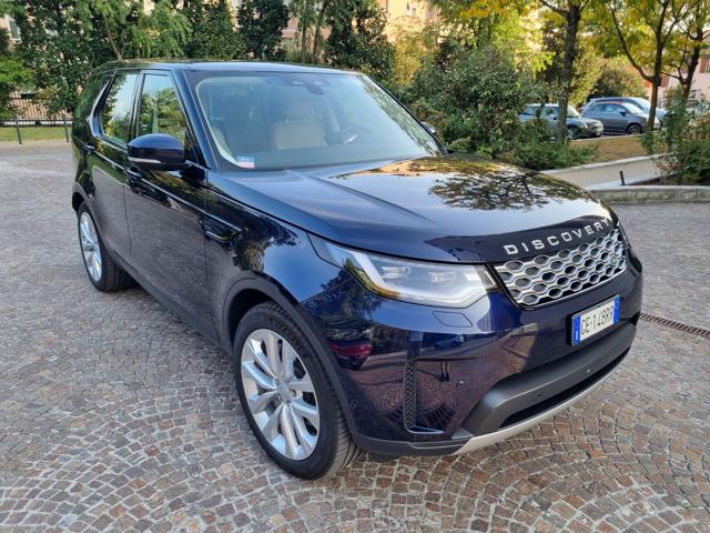 LAND ROVER Discovery 3.0D I6 249 CV AWD Auto HSE Immagine 2