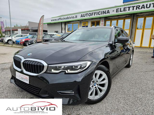 BMW 318 d 48V Touring Sport Immagine 1