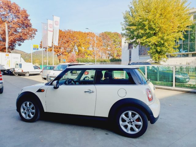 MINI One 1.6 16V One (55kW) OK NEO PATENTATI Immagine 3