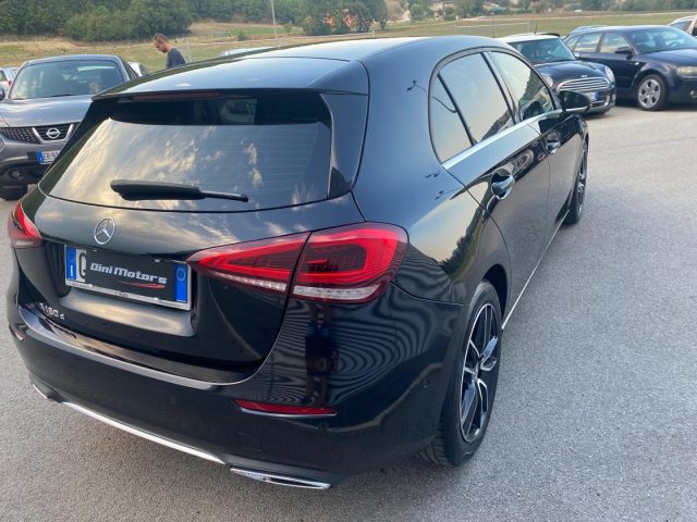 MERCEDES-BENZ A 180 d Automatica 4p. PREMIUM SPORT, SCHERMI GRANDI Immagine 4