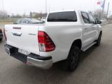 TOYOTA Hilux 2.4 D-4D A/T 4WD 4 porte Double Cab Lounge