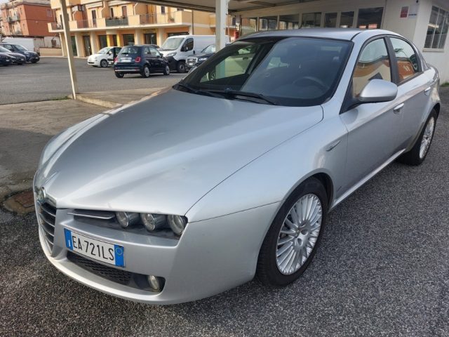 ALFA ROMEO 159 1.9 JTDm 150CV Distinctive Q-Tronic Unico propriet Immagine 0