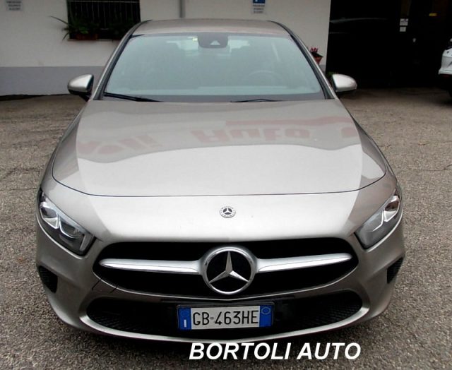 MERCEDES-BENZ A 180 d  38.000 KM AUTOMATICA BUSINESS EXTRA FULL Immagine 1