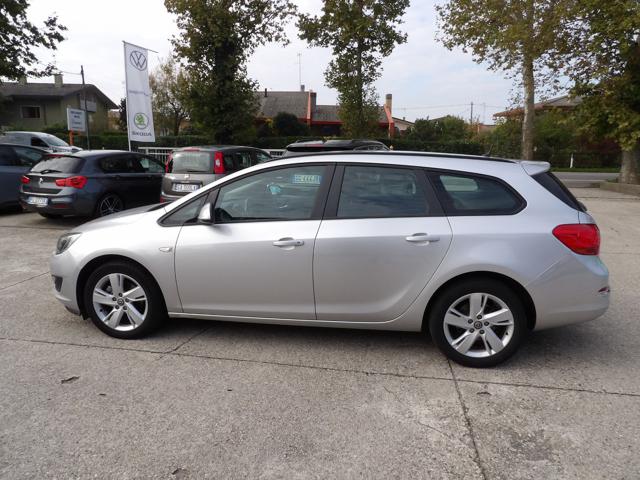 OPEL Astra 1.6 CDTI EcoFLEX S&S Sports Tourer Business Immagine 1