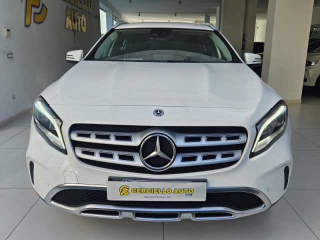 MERCEDES-BENZ GLA 180 d Sport tua subito da ?229,00 mensili Immagine 3