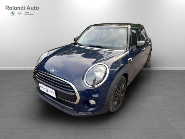 MINI Cooper 1.5 TwinPower Turbo Cooper Immagine 0