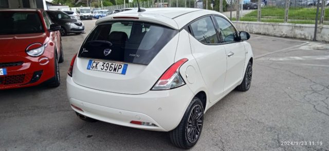 LANCIA Ypsilon 1.0 FireFly 5 porte S&S Hybrid Gold Immagine 0