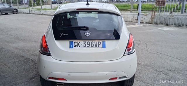 LANCIA Ypsilon 1.0 FireFly 5 porte S&S Hybrid Gold Immagine 1