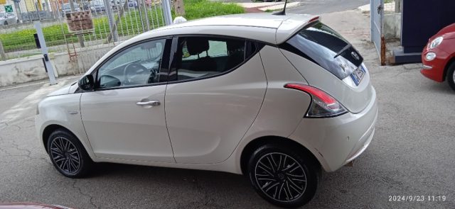 LANCIA Ypsilon 1.0 FireFly 5 porte S&S Hybrid Gold Immagine 3