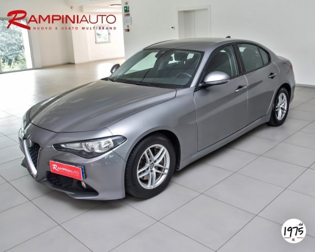 ALFA ROMEO Giulia 2.2 Turbodiesel 150 CV AT8 Pronta Consegna Immagine 0