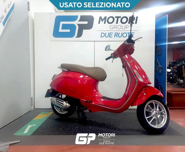 VESPA Primavera 50 PRIMAVERA 50cc Immagine 0