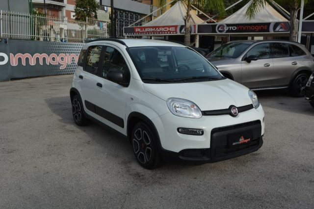 FIAT Panda 1.0 FireFly S&S Hybrid City Life Immagine 1