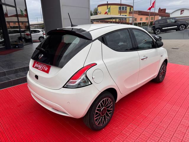 LANCIA Ypsilon 1.2 69 CV 5 porte GPL Ecochic *PRONTA CONSEGNA* Immagine 4