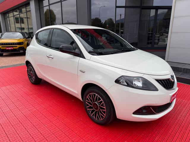 LANCIA Ypsilon 1.2 69 CV 5 porte GPL Ecochic *PRONTA CONSEGNA* Immagine 1