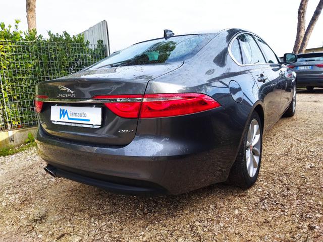 JAGUAR XF 2.0cc PRESTIGE 180cv NAVI TELECAMERA CRUISE Immagine 3