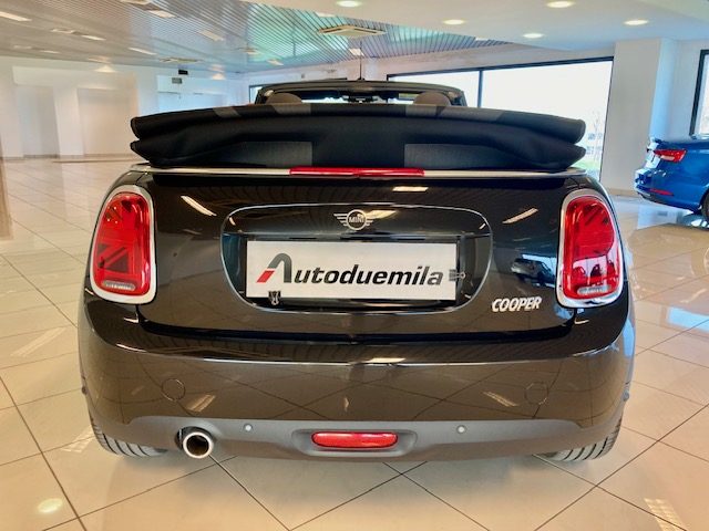 MINI Mini 1.5 Cooper Cabrio Navig PREZZO REALE !! Immagine 4