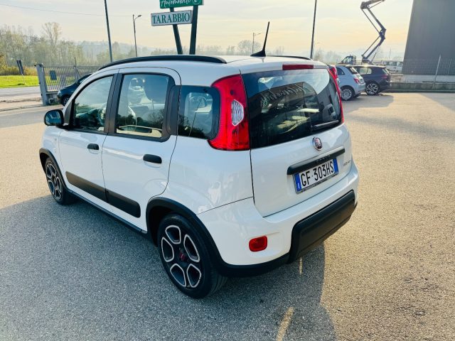 FIAT New Panda 1.0 CITY LIFE *CAR PLAY* NO OBBLIGO FINANZIAMENTO Immagine 2