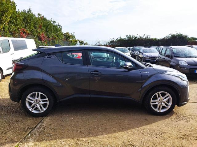 TOYOTA C-HR 1.8h BUSINESS 98cv(122cv) NAVI TELECAMERA CRUISE Immagine 2