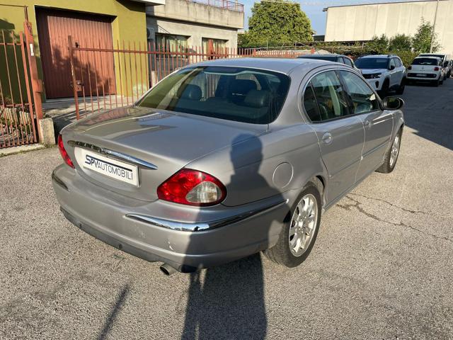 JAGUAR X-Type 2.5 V6 4X4 cat Executive Immagine 2