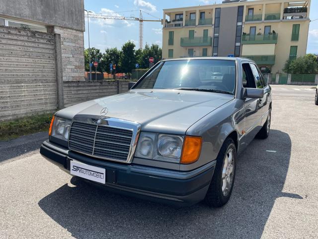 MERCEDES-BENZ E 200 E 200 Immagine 1